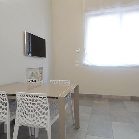 Isola Apartment Pastrengo Milano Eksteriør billede